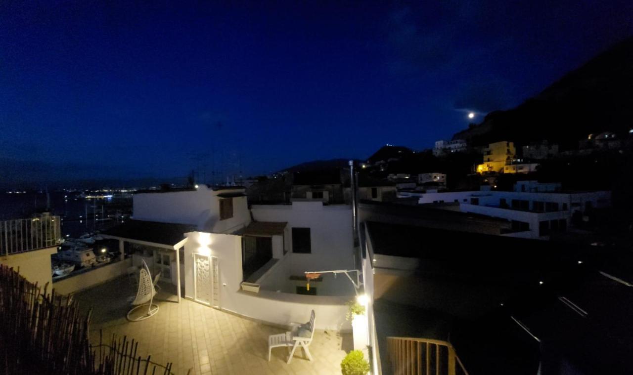 Coralinetiny Bed & Breakfast Castellammare di Stabia Luaran gambar