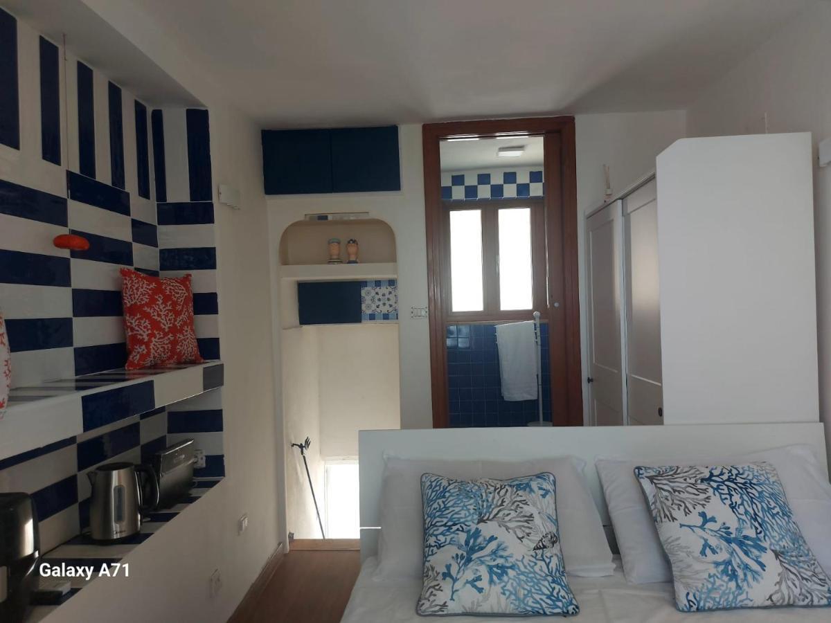 Coralinetiny Bed & Breakfast Castellammare di Stabia Luaran gambar